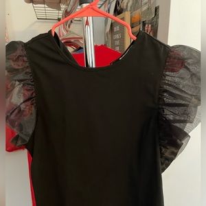 Black puff sleeve tulle top, size small tcec brand